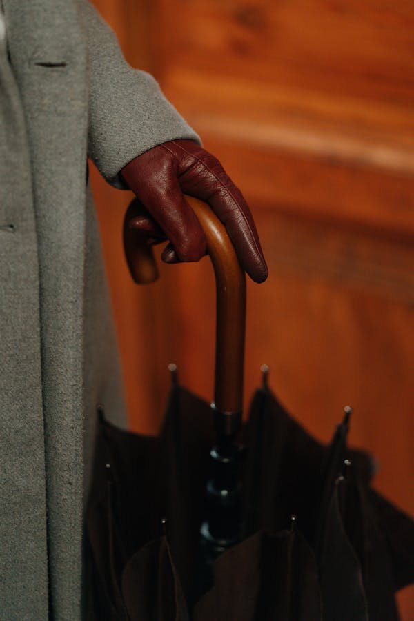 Gants en cuir femme : Élégance et confort au quotidien